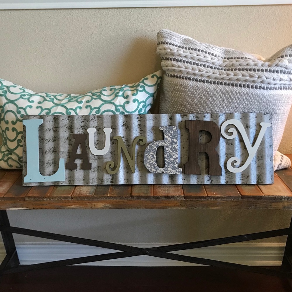 Rustic Galvanized Laundry Sign Decor